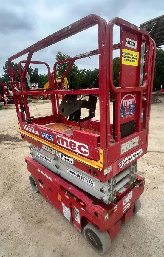 2019 MEC 1930SE Scissor Lift