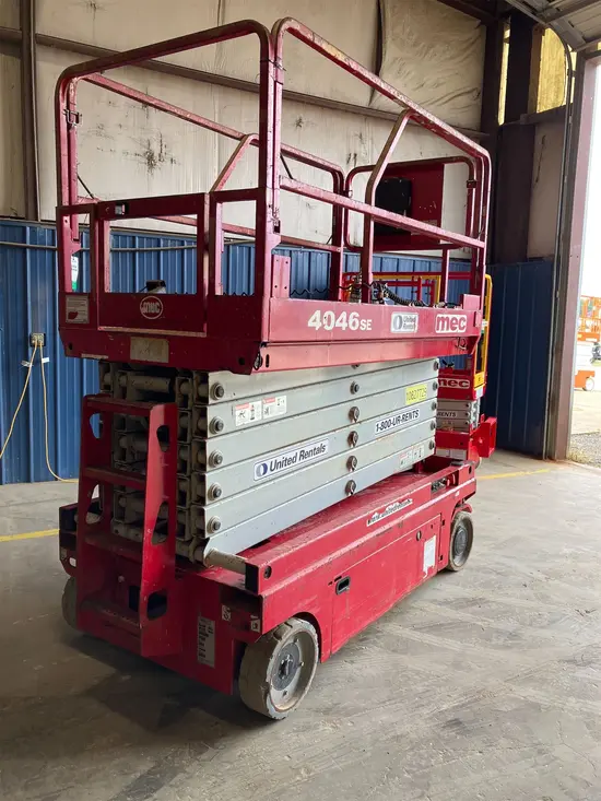 2018 MEC 4046SE Scissor Lift