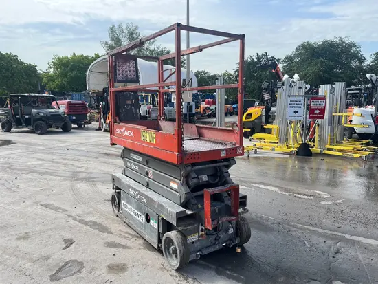 2016 Skyjack SJIII3219 Scissor Lift