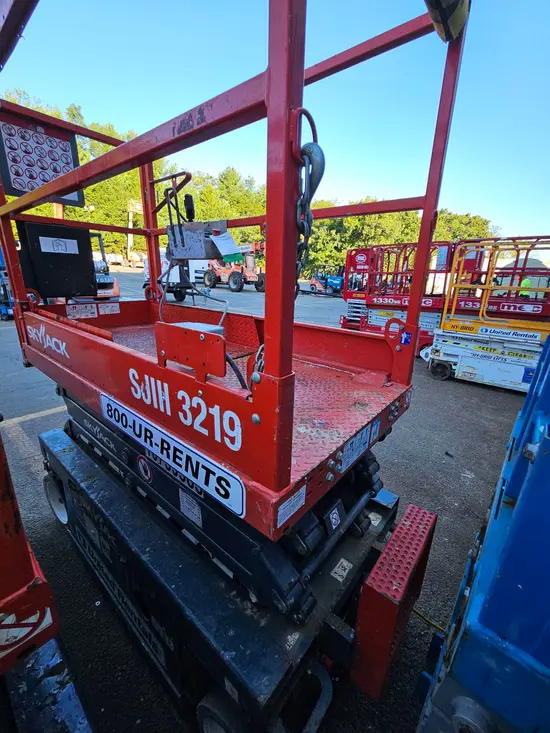 2018 Skyjack SJIII3219 Scissor Lift