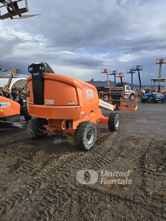2018 JLG 400S Boom Lift