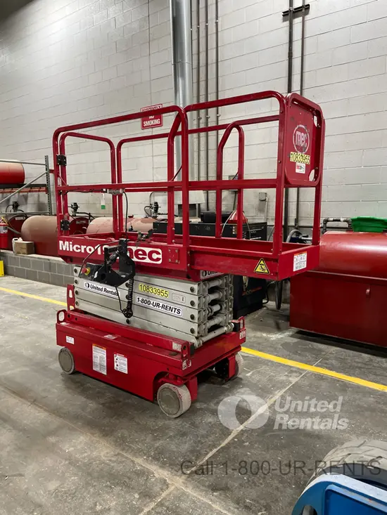 2018 MEC MICRO 19 Scissor Lift