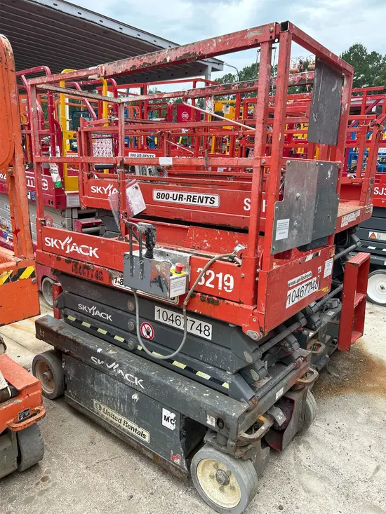 2016 Skyjack SJIII3219 Scissor Lift