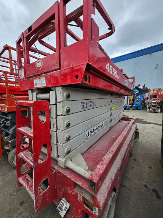 2017 MEC 4555SE Scissor Lift
