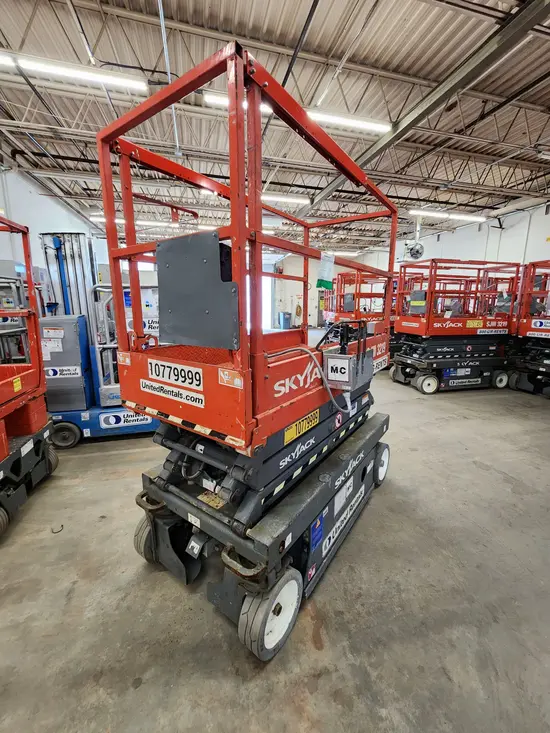 2018 Skyjack SJIII3219 Scissor Lift