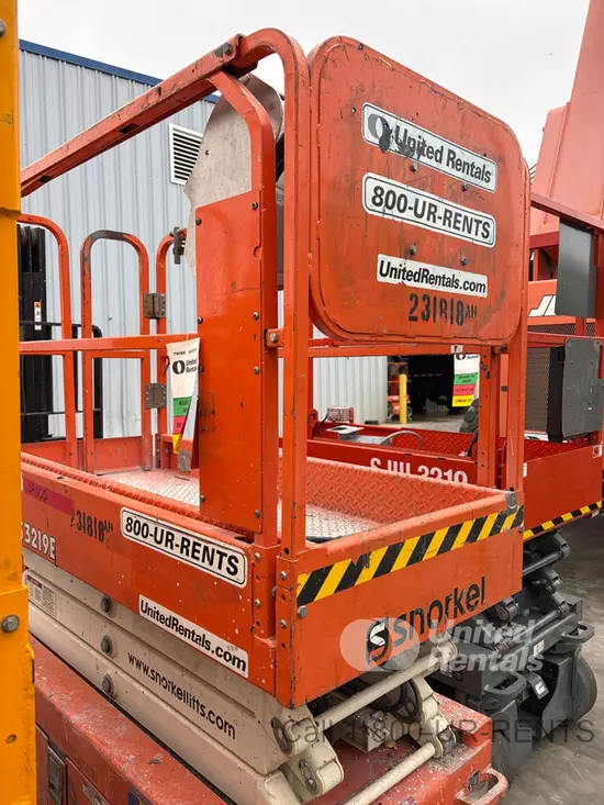 2019 Snorkel S3219E Scissor Lift