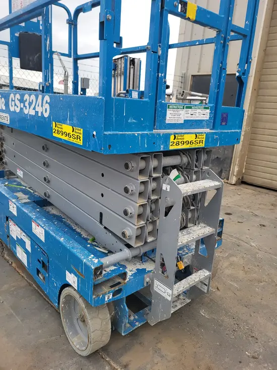2018 Genie GS-3246 Scissor Lift