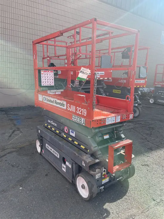 2018 Skyjack SJIII3219 Scissor Lift