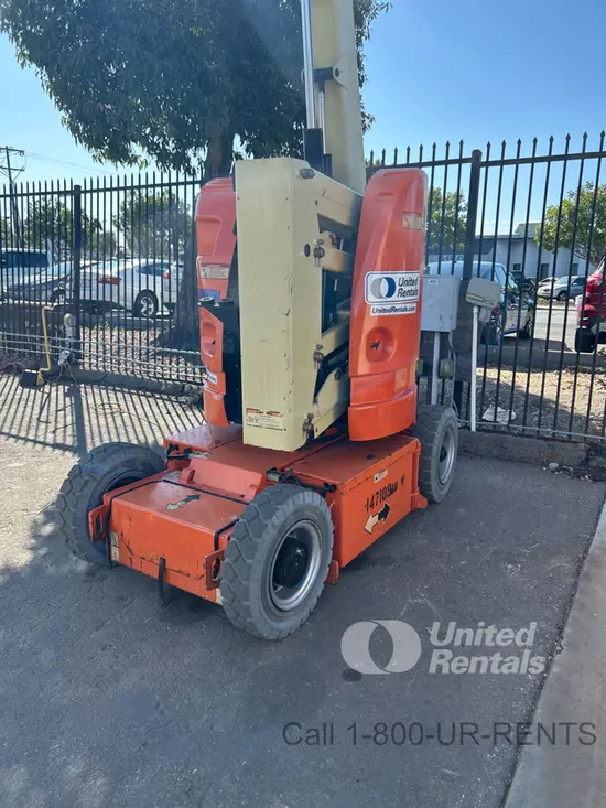 2014 JLG E300AJP Articulating Boom Lift