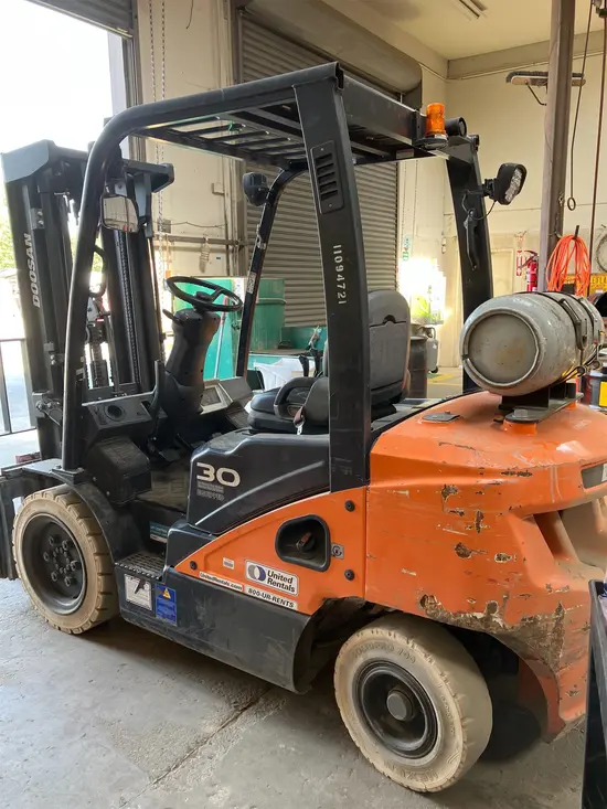 2020 Doosan G30N-7 LP Warehouse Forklift