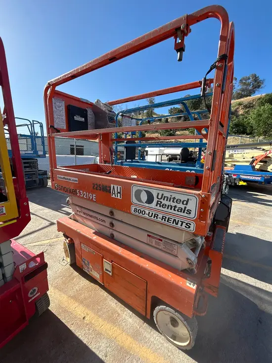 2019 Snorkel S3219E Scissor Lift