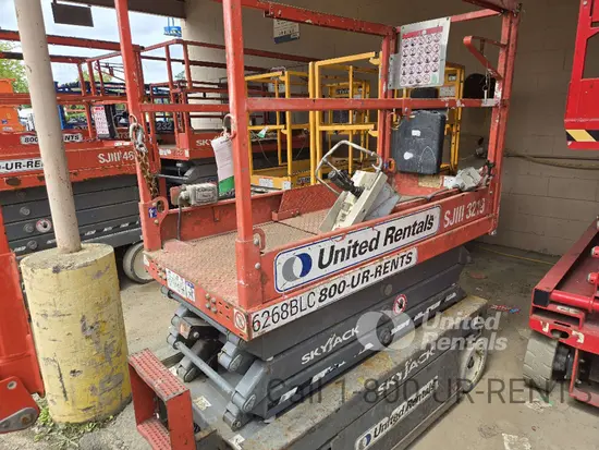 2018 Skyjack SJIII3219 Scissor Lift