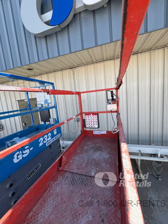 2018 Skyjack SJIII3226 Scissor Lift
