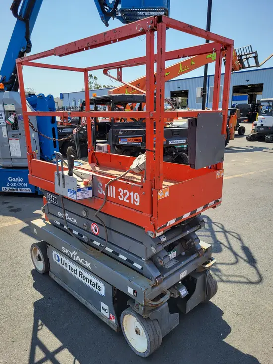 2018 Skyjack SJIII3219 Scissor Lift
