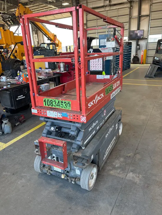 2018 Skyjack SJIII3219 Scissor Lift