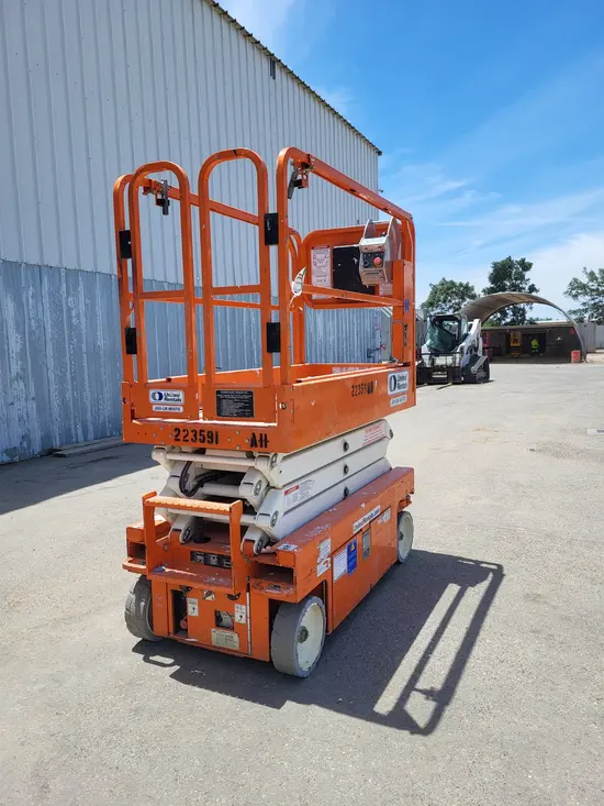 2019 Snorkel S3219E Scissor Lift
