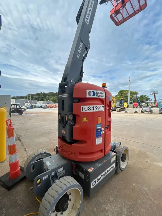 2018 Skyjack SJ30ARJE Articulating Boom Lift
