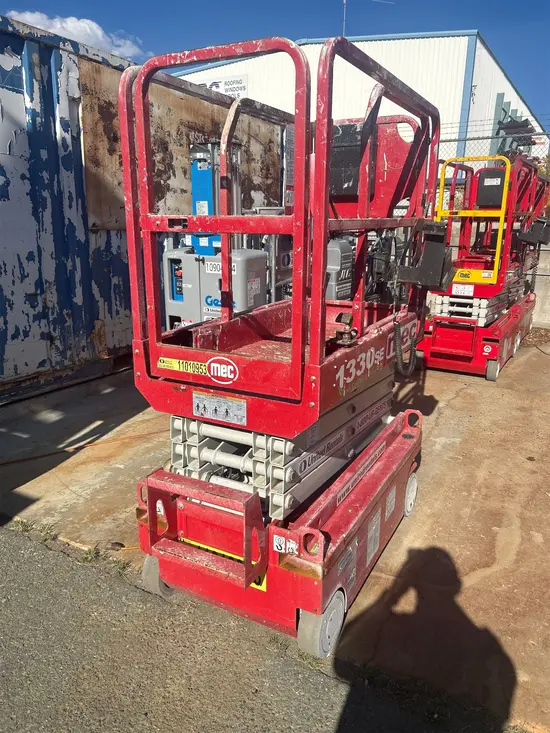 2019 MEC 1330SE Scissor Lift