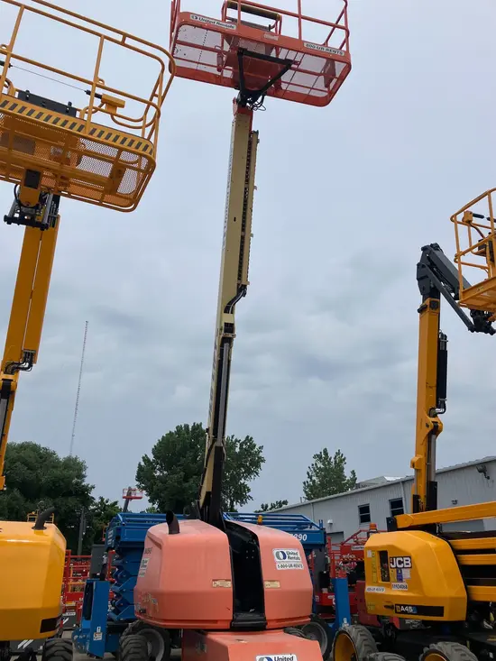2016 JLG 400S Boom Lift