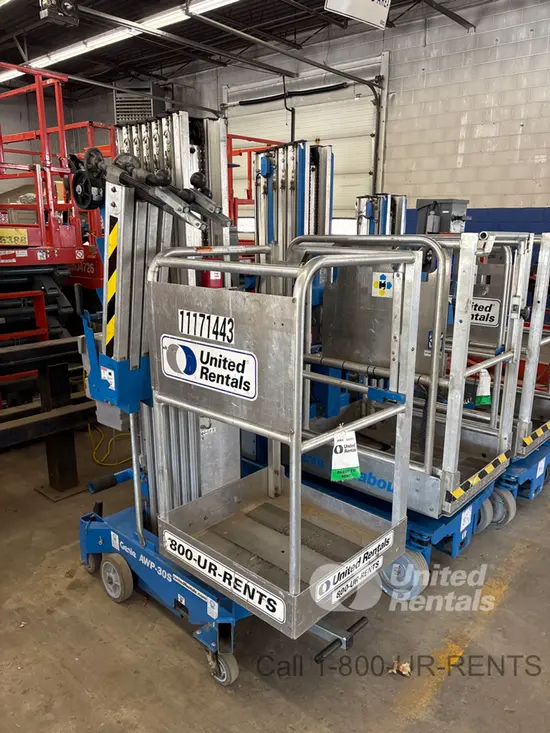2021 Genie AWP-30SDC Pusharound Lift