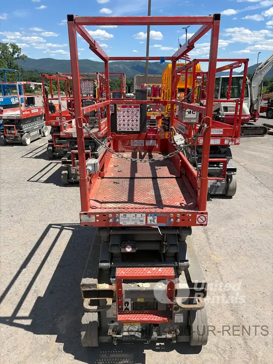 2018 Skyjack SJIII3219 Scissor Lift