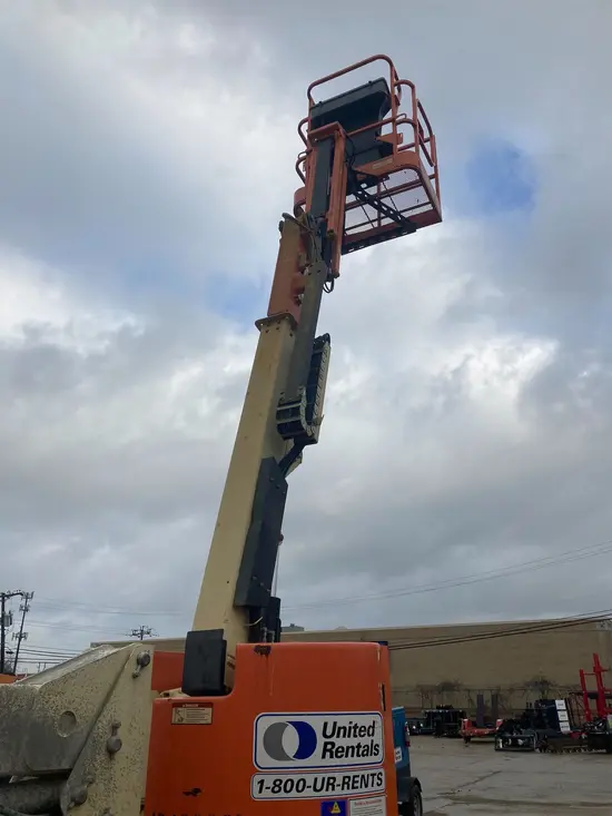 2015 JLG E300AJP Articulating Boom Lift