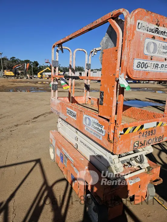 2020 Snorkel S3219E Scissor Lift