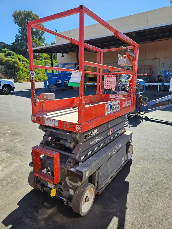 2018 Skyjack SJIII3219 Scissor Lift