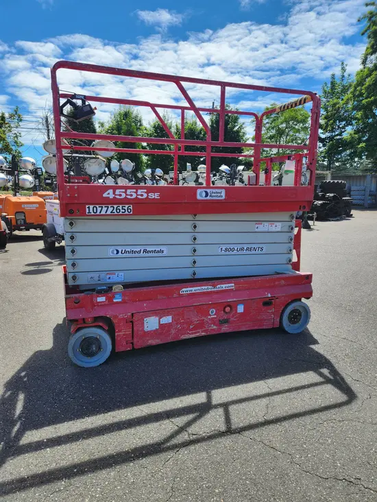 2018 MEC 4555SE Scissor Lift