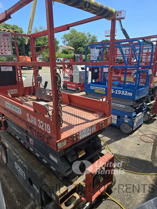 2018 Skyjack SJIII3219 Scissor Lift