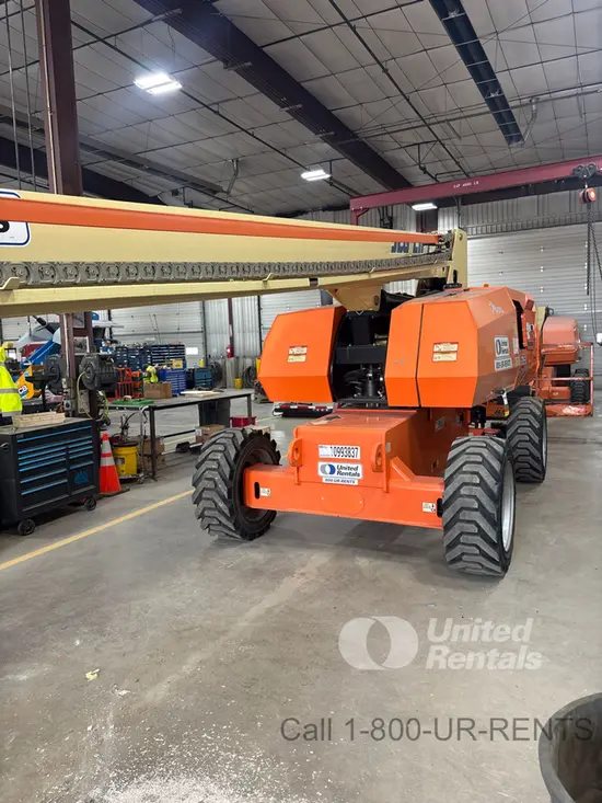 2019 JLG 860SJ Boom Lift