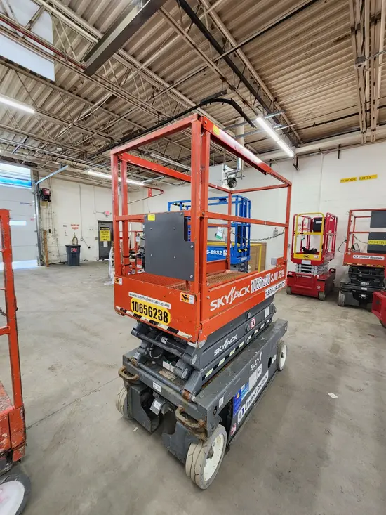 2017 Skyjack SJIII3219 Scissor Lift