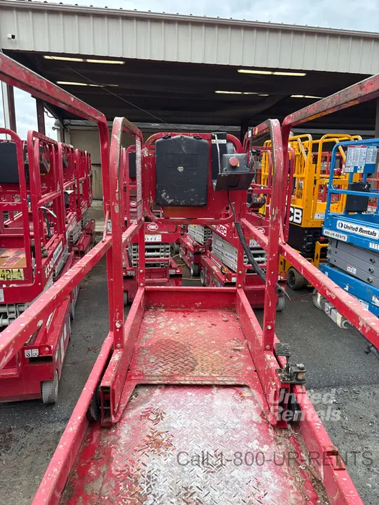 2019 MEC 1330SE Scissor Lift