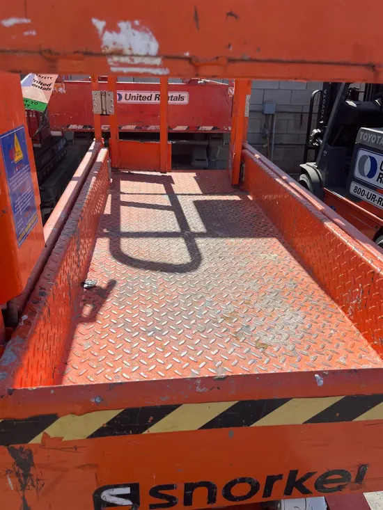 2018 Snorkel S3219E Scissor Lift