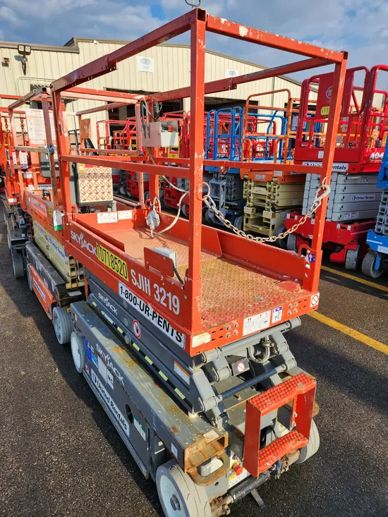 2018 Skyjack SJIII3219 Scissor Lift