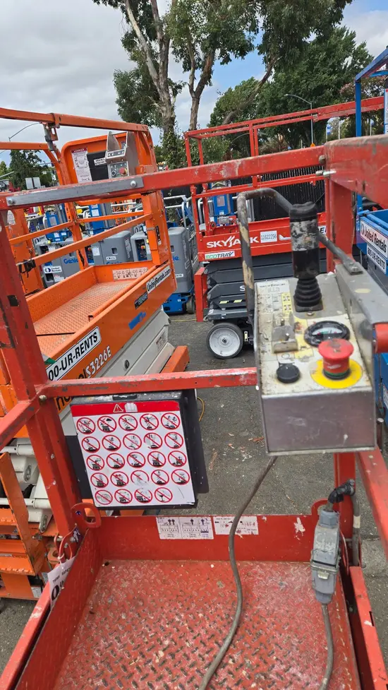 2018 Skyjack SJIII3219 Scissor Lift