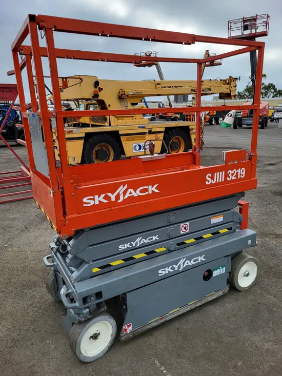 2019 Skyjack SJIII3219 Scissor Lift