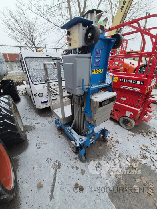 2018 Genie AWP-30SDC Pusharound Lift