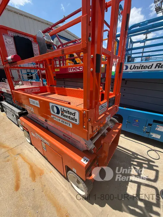 2021 Snorkel S3215E Scissor Lift