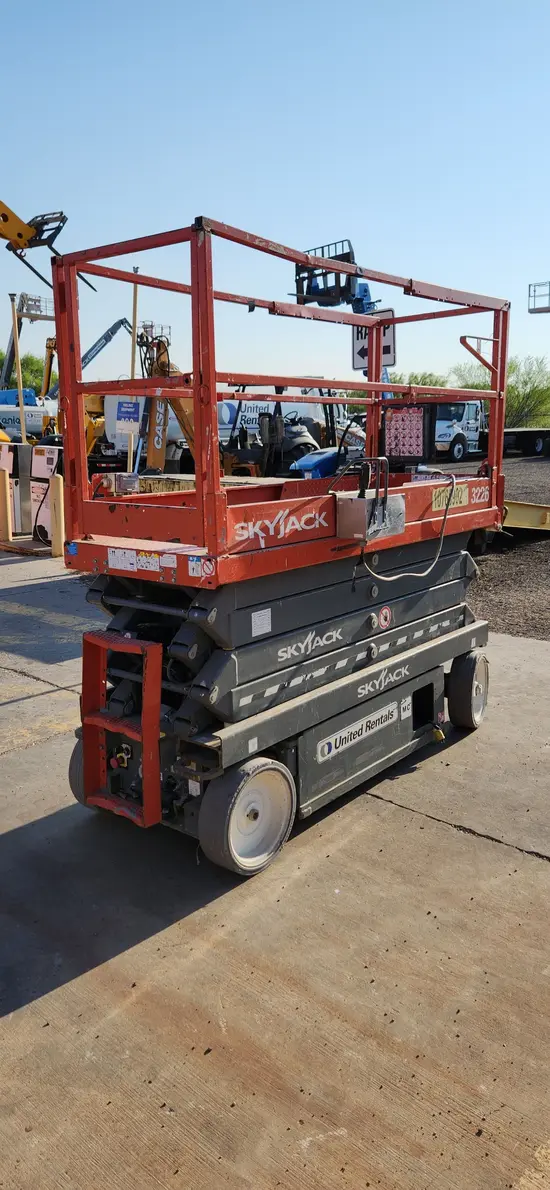 2018 Skyjack SJIII3226 Scissor Lift
