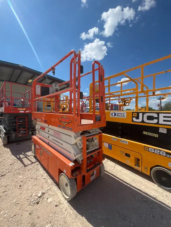 2019 Snorkel S3226E Scissor Lift