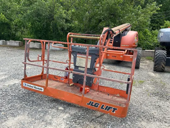 2017 JLG 600AJ Articulating Boom Lift