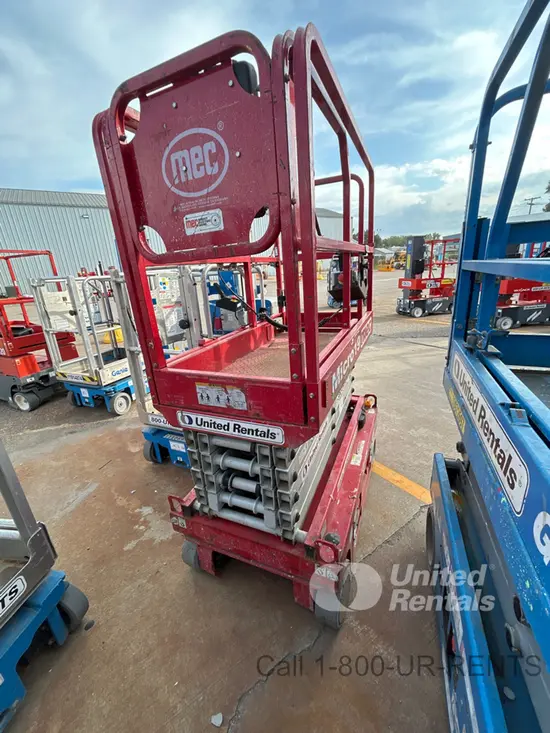 2019 MEC MICRO 19 Scissor Lift