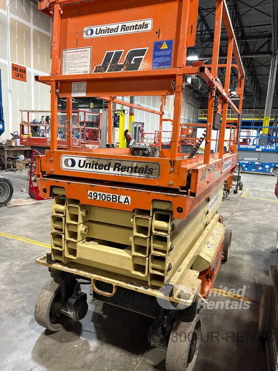2017 JLG 3246ES Scissor Lift