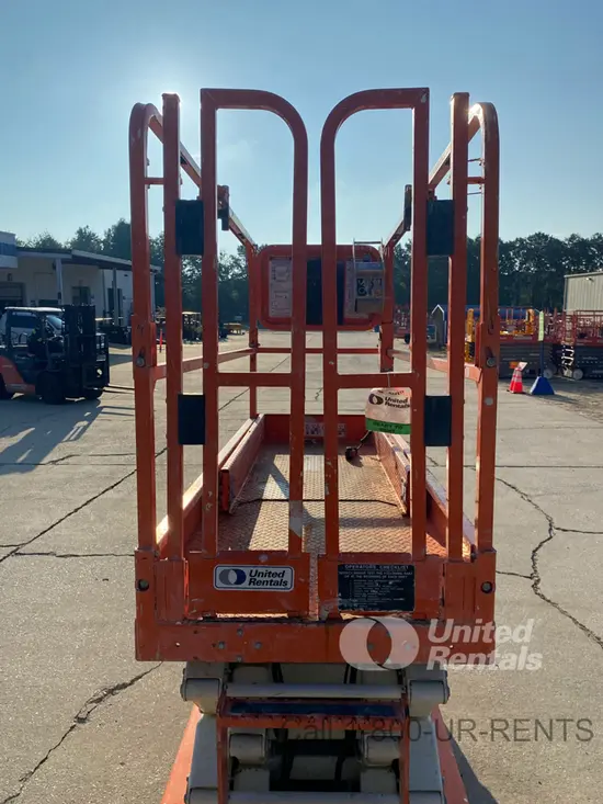 2019 Snorkel S3226E Scissor Lift
