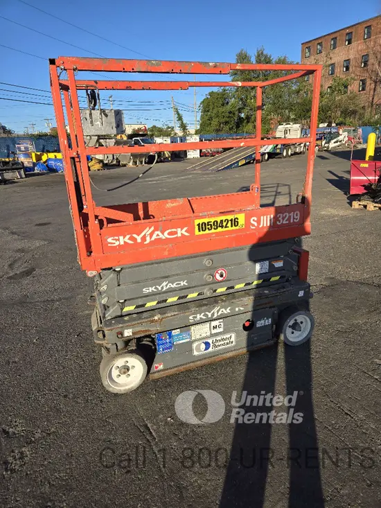 2017 Skyjack SJIII3219 Scissor Lift