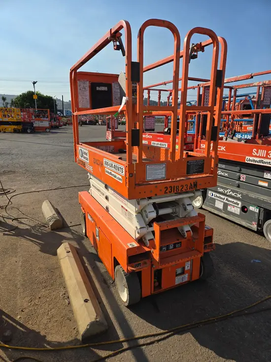 2019 Snorkel S3219E Scissor Lift