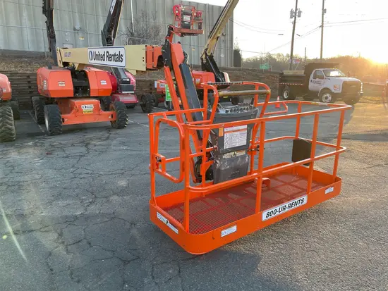 2018 JLG 860SJ Boom Lift