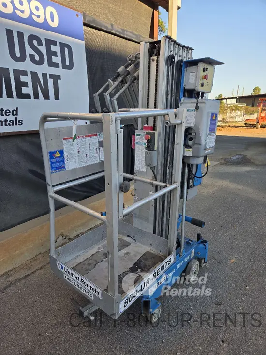 2018 Genie AWP-30SDC Pusharound Lift