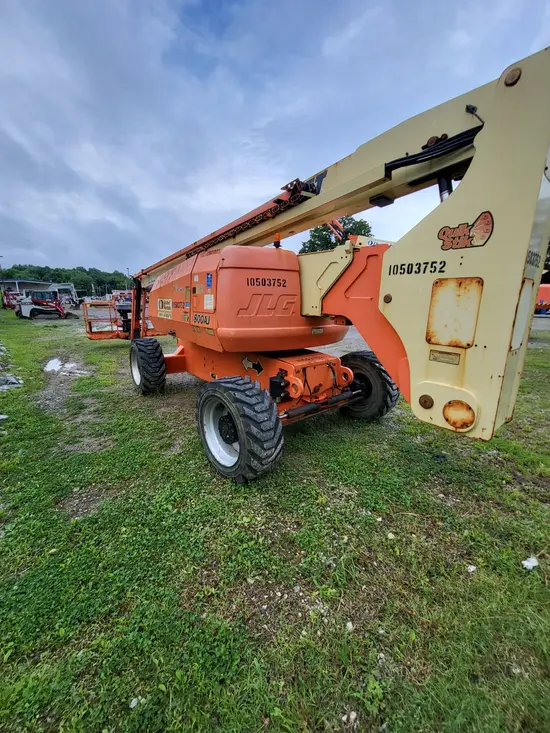 2016 JLG 800AJ Articulating Boom Lift